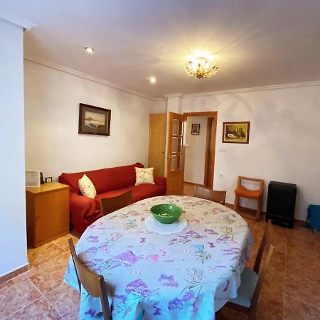 Rooms In Valencia Great Location In Shared Apartment Exterior photo